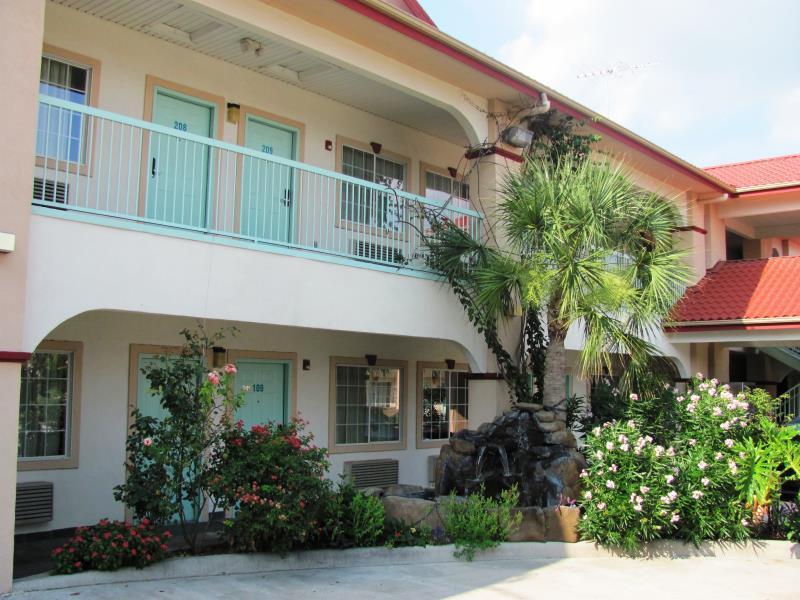 Crystal Inn 249 North Louetta Zewnętrze zdjęcie